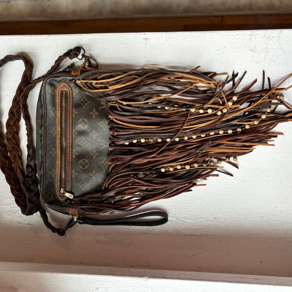 Vintage Boho Bags Louis Vuitton Purse - Picture 7 of 10